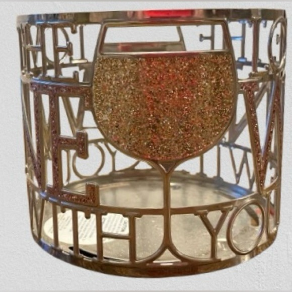 🍷 GLITTER EMBOSSED WINE GLASSES  3 Wick Candle Holder Bath Body Works Romantic - Picture 4 of 9